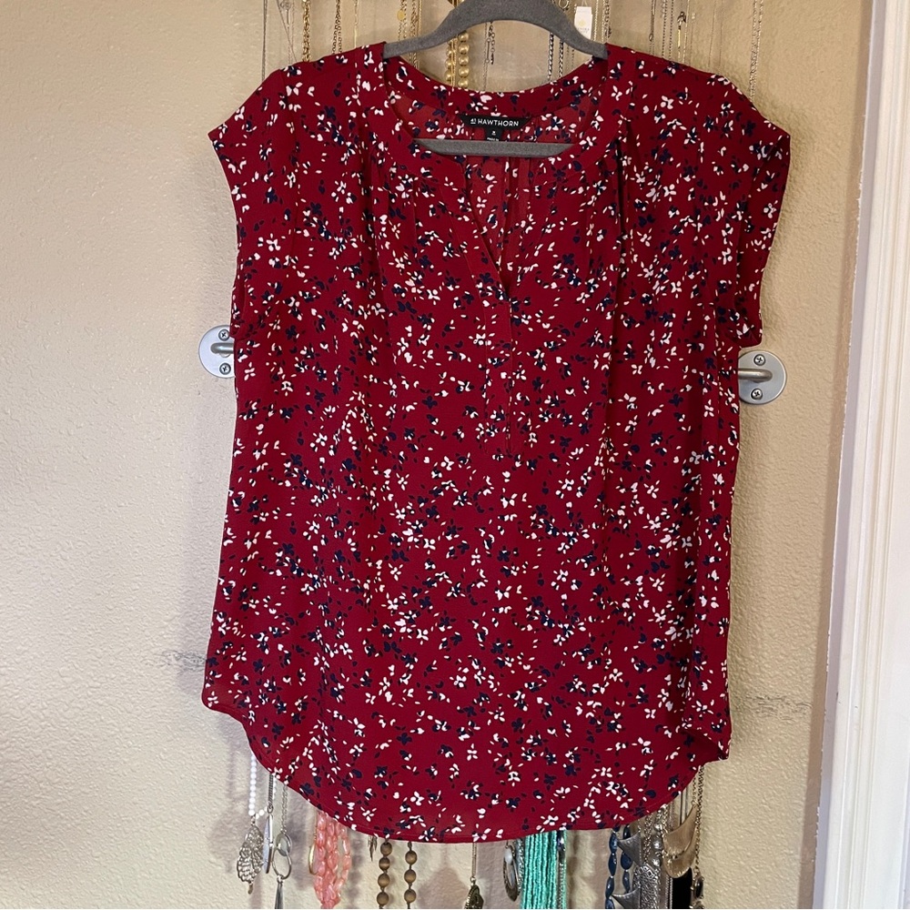 Short Sleeve Floral Blouse